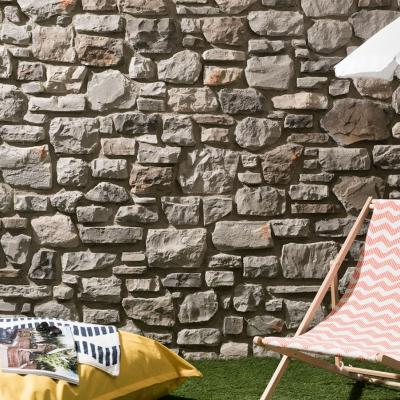 Rupe Kul modelinin ışık oyunlarıyla birleşen doğal taş dokusu uygulaması.