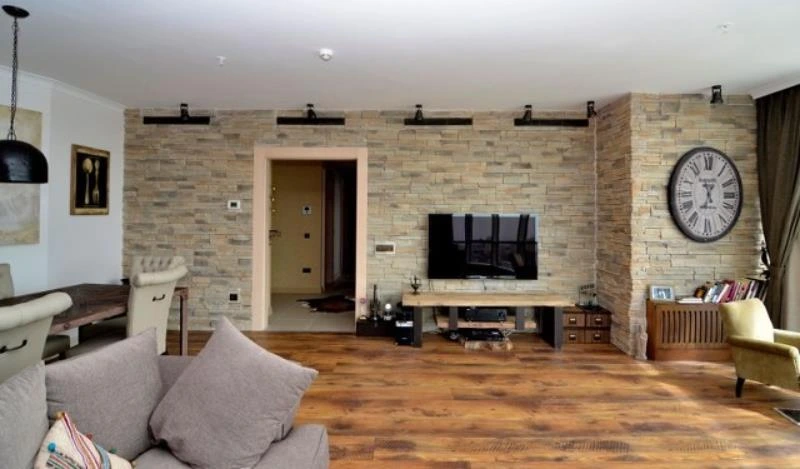 Ekonomik ve lüks segment dekoratif taş fiyat karşılaştırması.